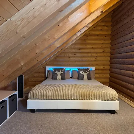 Alpenglueck Blockhaus In Der Ziegelwies Holiday home *